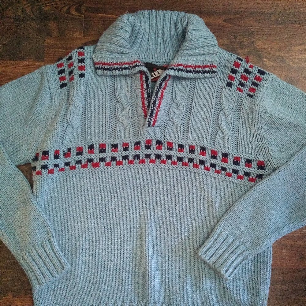 L'UOMO Vintage Knit Sweater